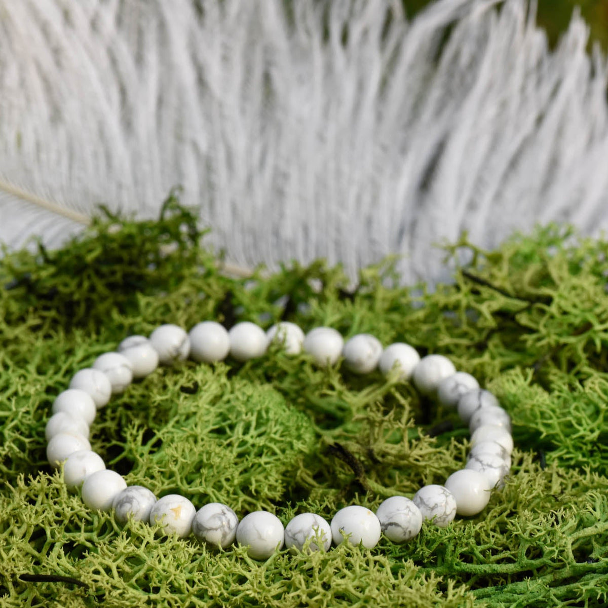 Armband, Heilsteine, Perlen, weißer Türkis, alternative Methoden, Steinschmuck