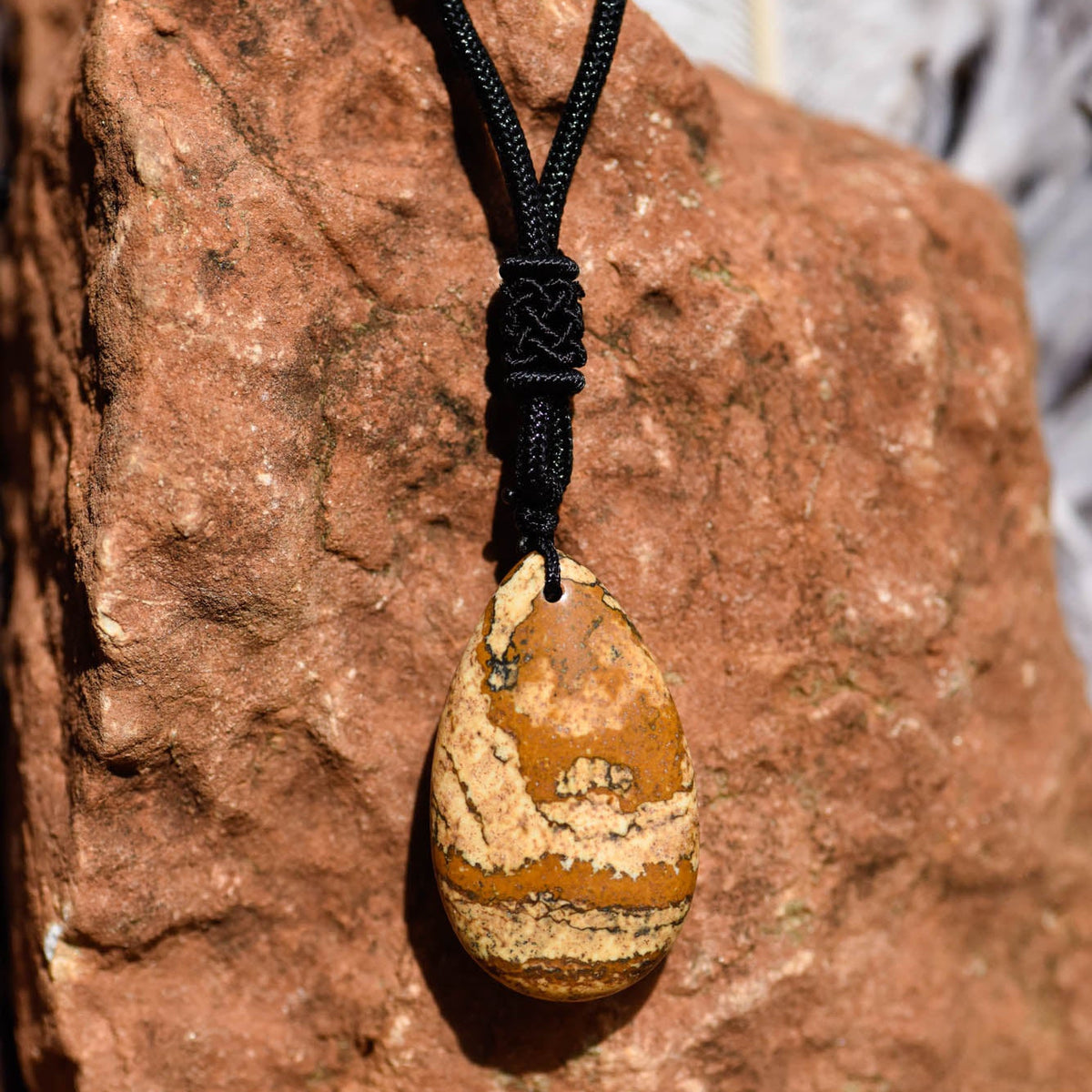 Halskette, Band mit Heilstein Tropfen, Landschaftsjaspis, alternative Methode, Steinschmuck