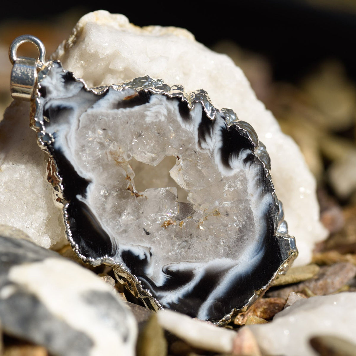 Anhänger, Heilstein, Druse, Scheibe, Einfassung und Öse aus Metall, Achat, alternative Methoden, Steinschmuck