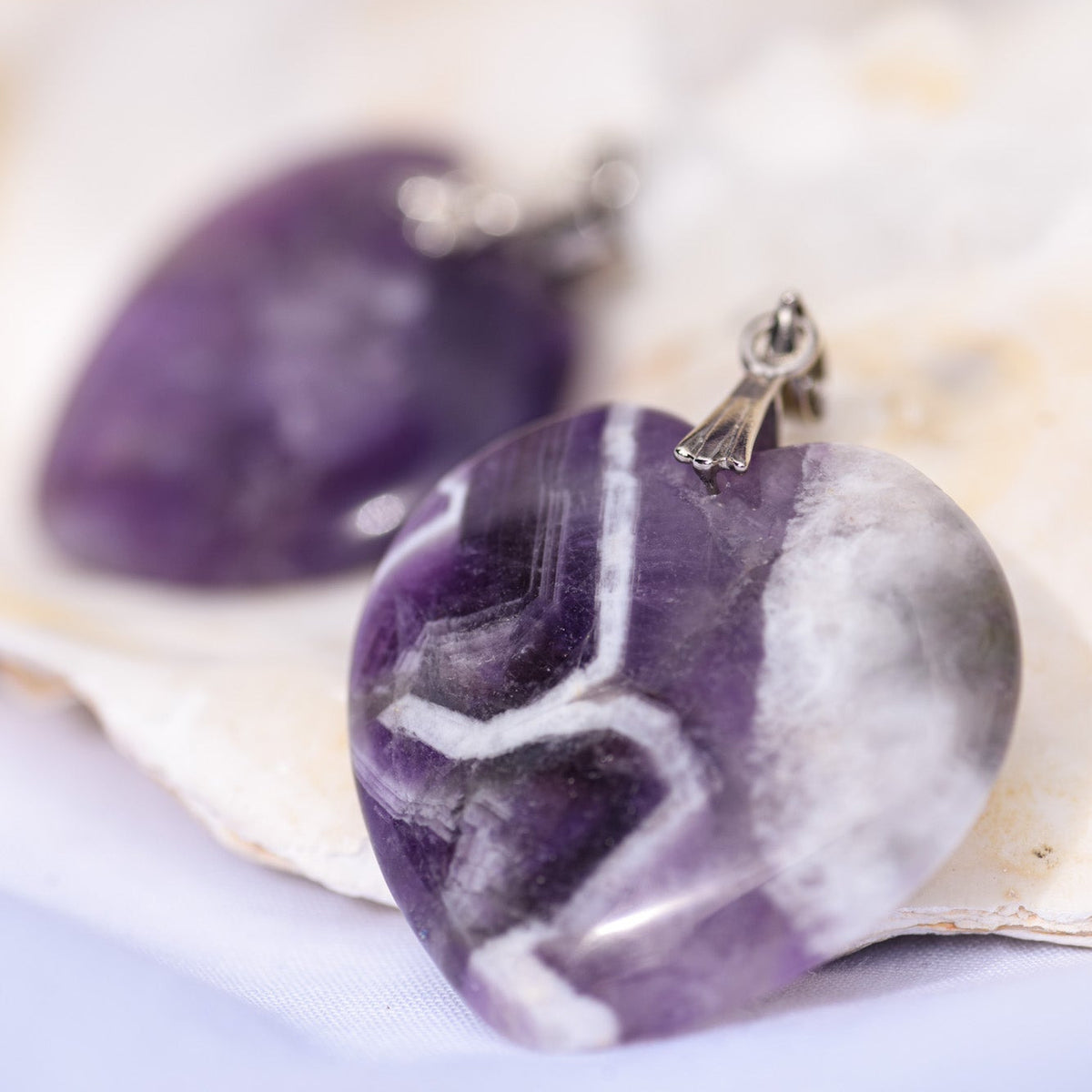 Anhänger, Heilstein, Herz, Amethyst, alternative Methoden, Steinschmuck