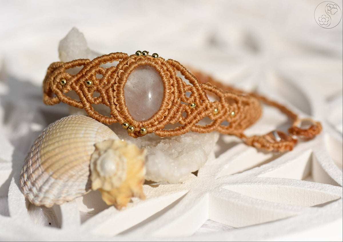Armband geknüpft, Makramee, Heilstein, Bergkristall, verstellbar, alternative Methoden, Steinschmuck