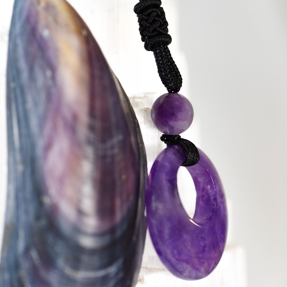 Halskette, Band mit Heilstein, Donut und Perle, Amethyst, alternative Methode, Steinschmuck