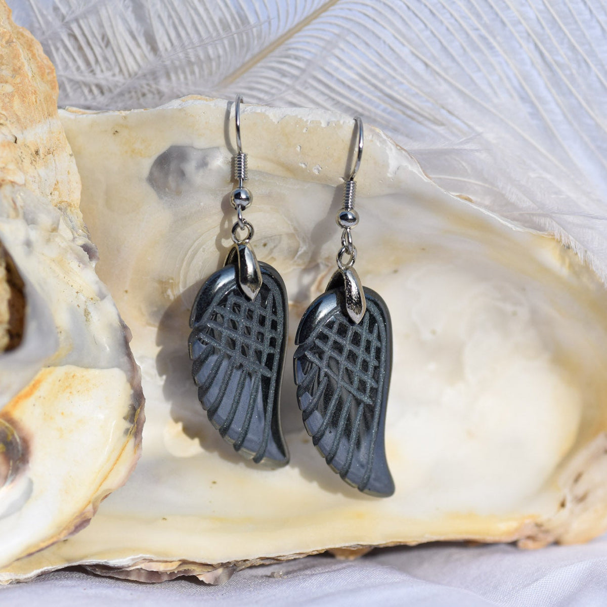 Ohrringe, Haken, Heilstein in Form von Engelsflügeln, Hämatit, alternative Methoden, Steinschmuck