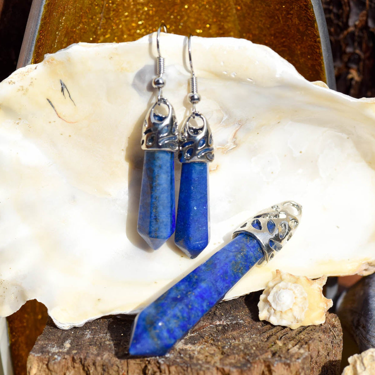 Anhänger, Ohrringe mit Haken, Metallfassung, Heilstein in Kristallform, Lapislazuli, alternative Methoden, Steinschmuck